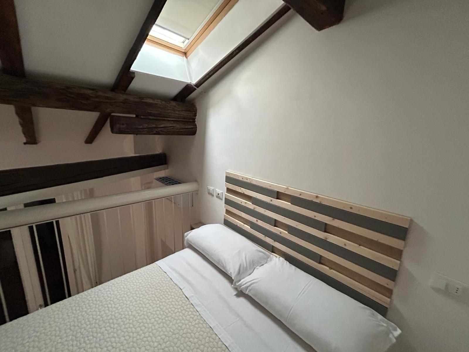 ボローニャCasa Carracciアパートメント エクステリア 写真